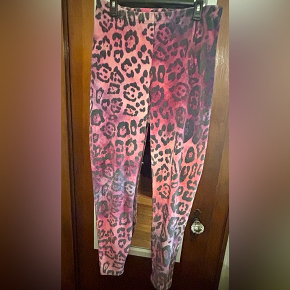 SpiritHoods Pants - NWOT SpiritHoods velvet Pink leggings size XXL